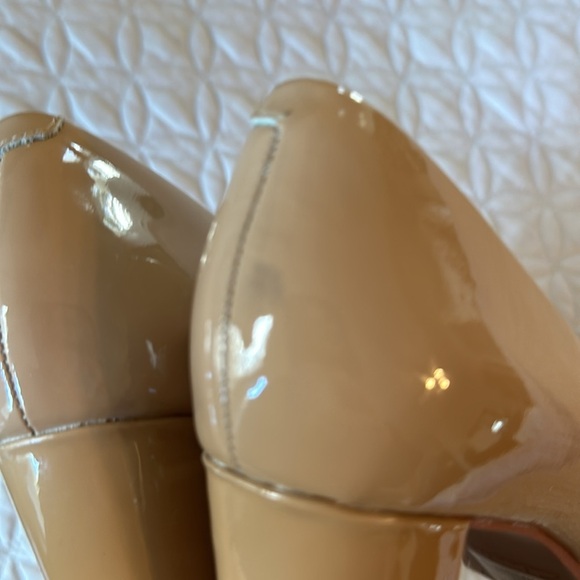 Clarks Kaylin Cara 2 Block Heels Size US 8.5 M Nude Color - Picture 14 of 16